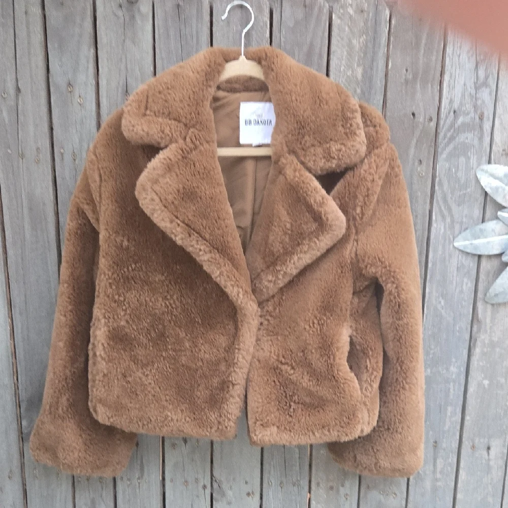 BB Dakota Brown Puffer Jacket - Picture 1 of 5